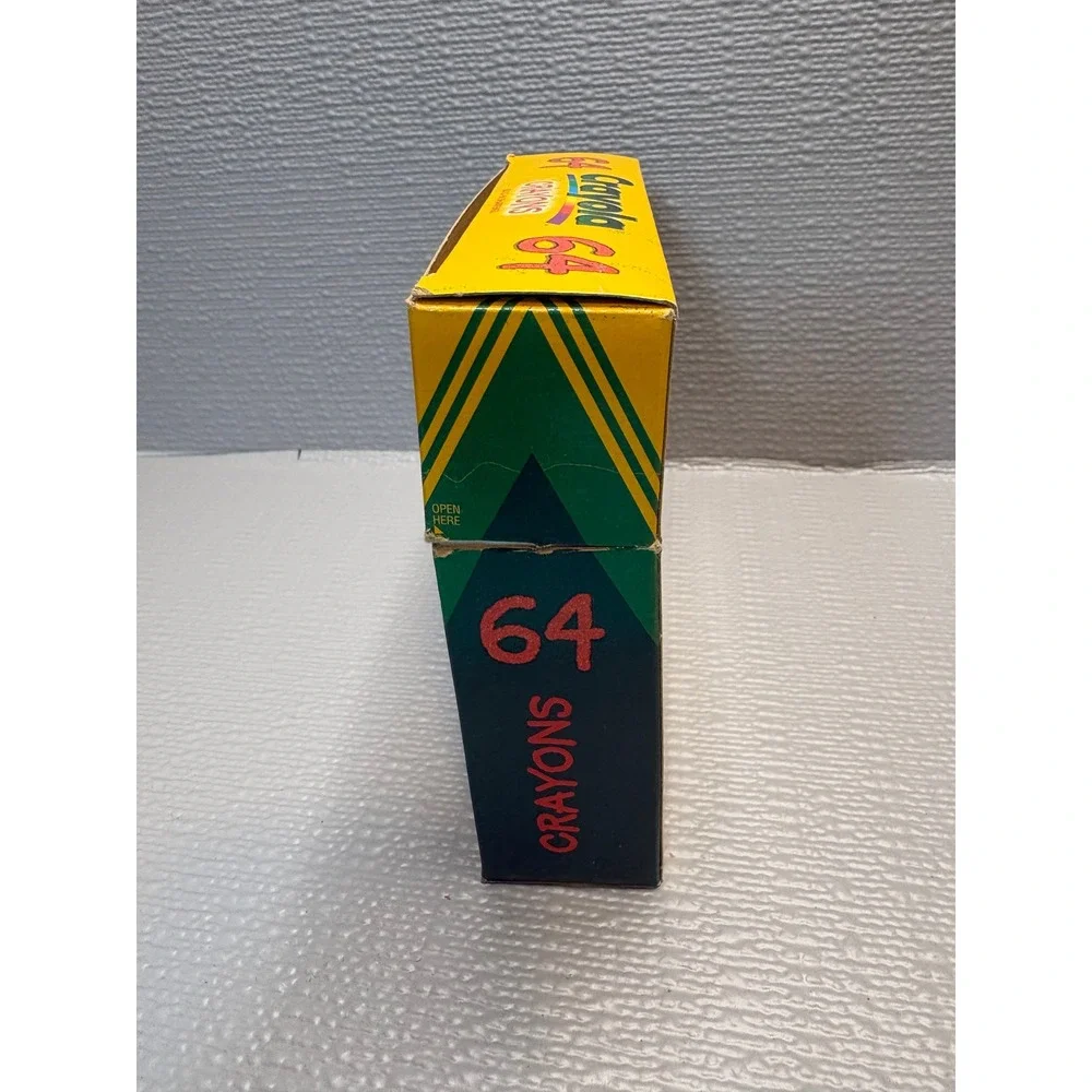 Vintage 1997 Crayola 64 Crayons Box with Built-In Sharpener Never Used Open Box - Picture 2 of 7